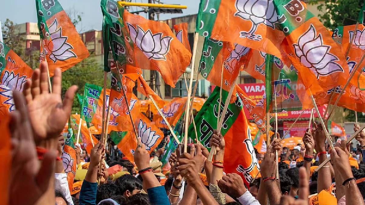 ಸಿದ್ದರಾಮಯ್ಯ ಸರ್ಕಾರದ ವಿರುದ್ಧ ಕೇಸರಿ ಪಡೆ ಗರ್ಜನೆ