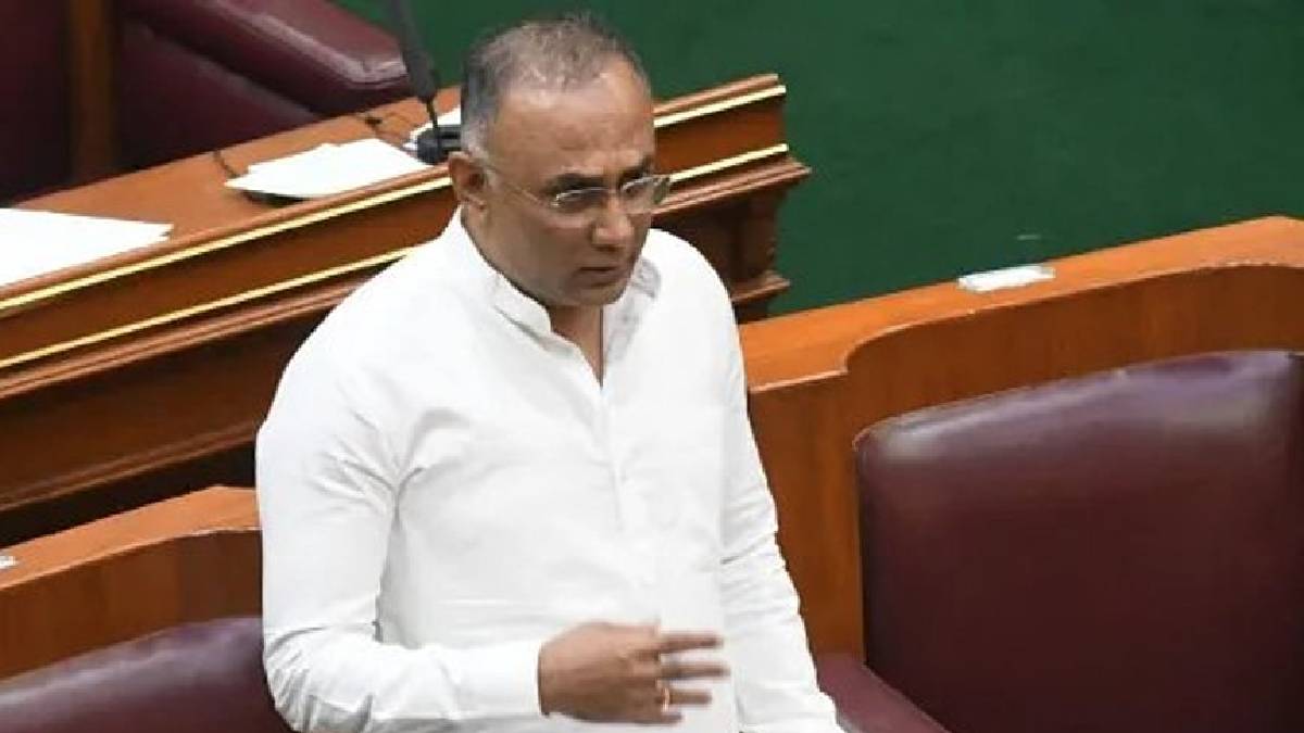 ಸರ್ಕಾರಿ ಆಸ್ಪತ್ರೆಗಳಲ್ಲಿ ಔಷಧಿ ಇಲ್ವಾ? ಸದನದಲ್ಲಿ ಗುಡುಗಿದ ದಿನೇಶ್ ಗುಂಡೂರಾವ್; ಅಸಲಿ ಸತ್ಯ ಇಲ್ಲಿದೆ!!