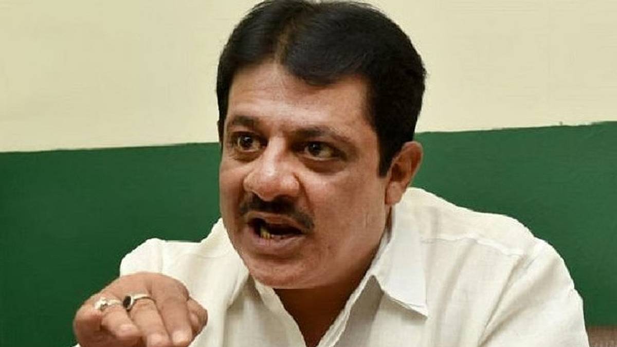 ವಕ್ಫ್ ಆಸ್ತಿ ಒತ್ತುವರಿ ಅಸಲಿ ಸತ್ಯ ಬಿಚ್ಚಿಟ್ಟ ಜಮೀರ್ ಅಹ್ಮದ್ - ಸ್ವಸಮುದಾಯದವರೇ ಹೆಚ್ಚಿನ ಅತಿಕ್ರಮಣದಾರರು!!