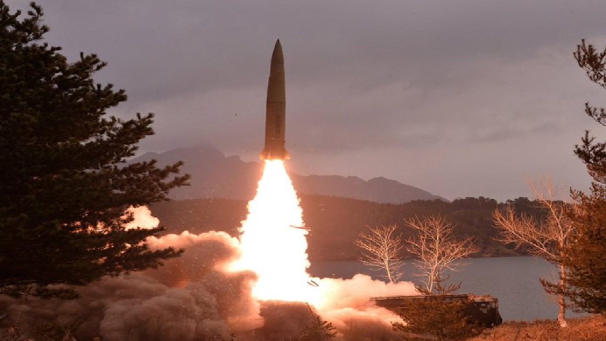North Korea Fires Around 10 Ballistic Missiles, South Korea Reports