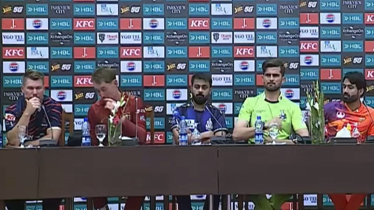 PSL 2026 Viral Video: David Warner Reacts to Mohammad Rizwan’s Fart