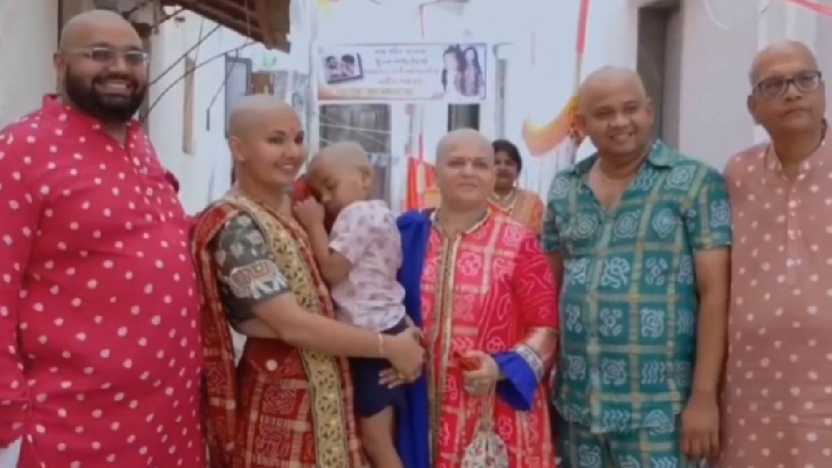 Family in Gujarat Shaves Heads Together to Support Young Son’s Ceremony