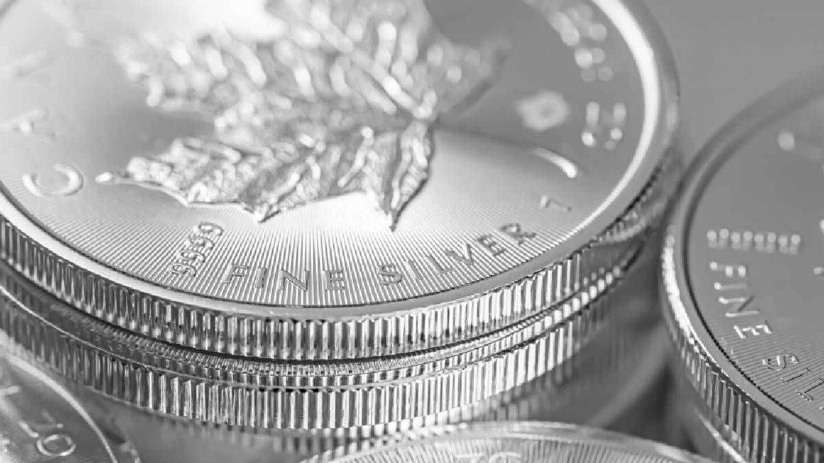 Silver Price Goes Up in India With World Tensions and More Demand