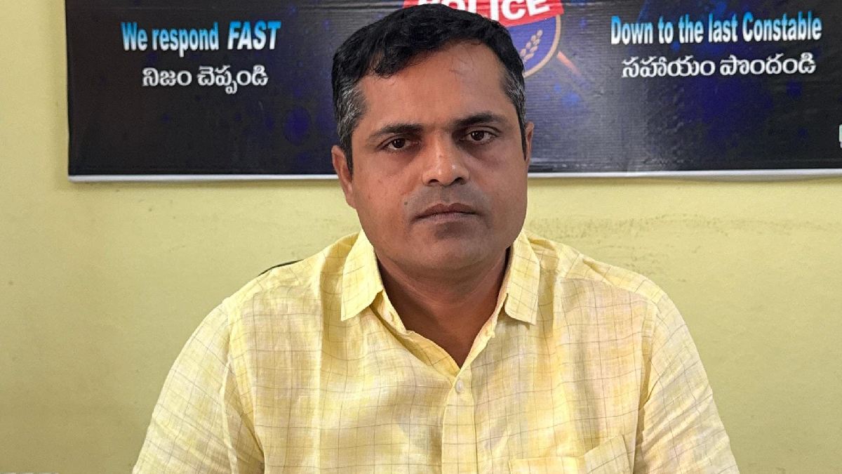 Telangana SI Arrested for Bribe: Nagarkurnool Locals Celebrate Justice