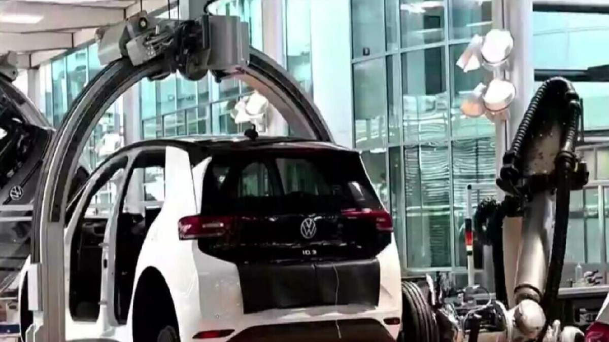 Volkswagen Layoffs: Why the Carmaker Plans to Cut 50,000 Jobs by 2030