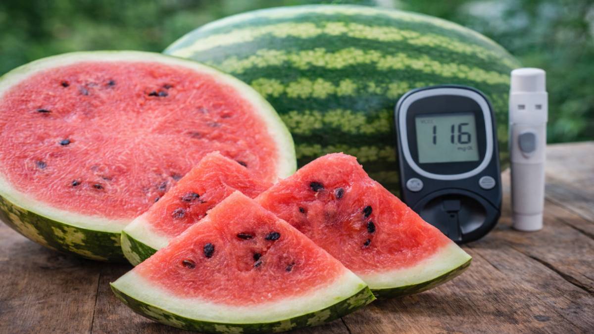 ಶುಗರ್ ಇರೋರು ಕಲ್ಲಂಗಡಿ ಹಣ್ಣು ತಿನ್ನಬಹುದಾ? ತಿಂದ್ರೆ ಏನಾಗುತ್ತೆ? ಇಲ್ಲಿದೆ ಕಂಪ್ಲೀಟ್ ಡೀಟೇಲ್ಸ್!!