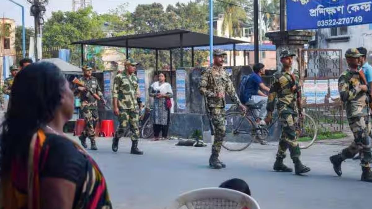 ಪಶ್ಚಿಮ ಬಂಗಾಳದಲ್ಲಿ ಚುನಾವಣಾ ಹಬ್ಬ - 3.6 ಕೋಟಿ ಮತದಾರರು.. ಯಾರಿಗೆ ಸಿಗಲಿದೆ ಜಯದ ಹಾರ?