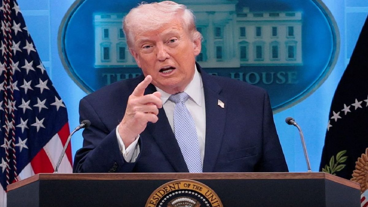 Trump: US Military to Stay Near Iran Until 