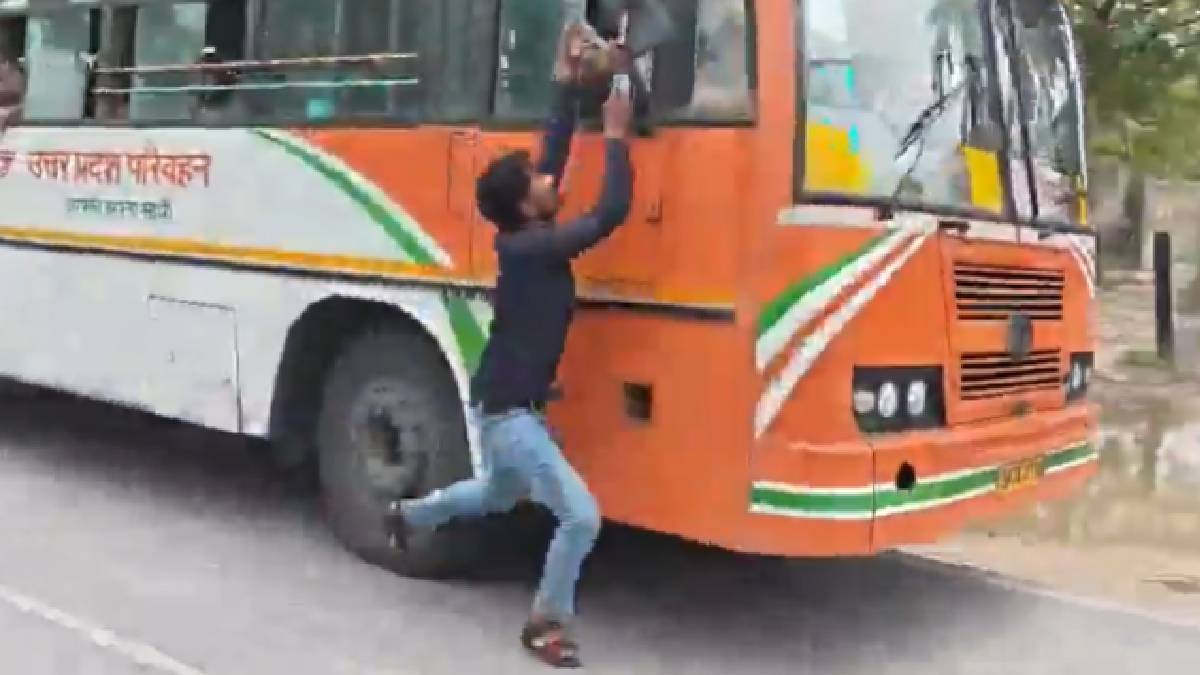 Man Clings to Bus Window in Etah to Stop Driver Escaping Accident