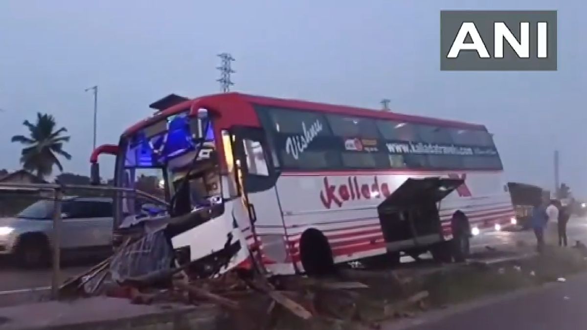 Mandya Road Accident: 4 Injured After Car and Bus Collision on Mysuru-Bengaluru Highway