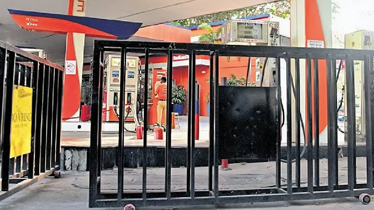 ಬೆಂಗಳೂರಿನಲ್ಲಿ ಆಟೋಗಳ ಸದ್ದಡಗಿಸಿದ ಎಲ್‌ಪಿಜಿ ಬರ - ಎಲ್ಲೋ ನಡೆದ ಯುದ್ಧದ ಬಿಸಿ ಇಲ್ಲಿನ ಚಾಲಕರ ಹೊಟ್ಟೆಗೆ!!