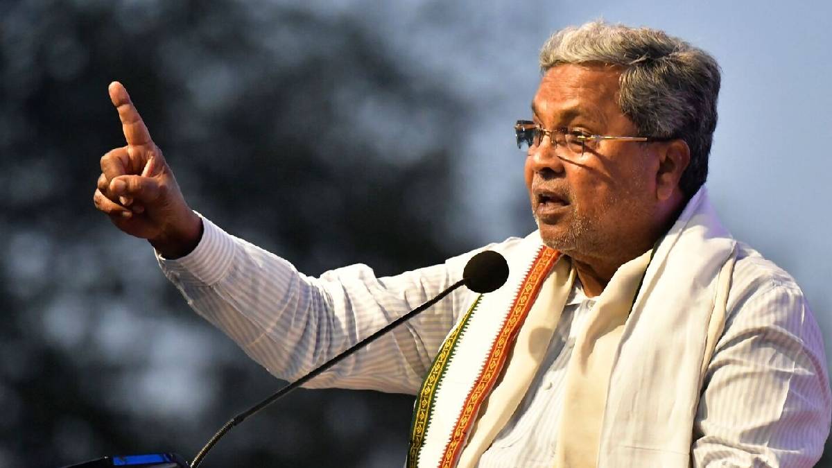 ಸಿದ್ದರಾಮಯ್ಯ ಹೊಸ ಬಾಂಬ್ - ನಮ್ಮದು ಗಾಂಧಿ ಹಿಂದುತ್ವ, ಬಿಜೆಪಿಯವರದ್ದು ಗೋಡ್ಸೆ ಹಿಂದುತ್ವ!!