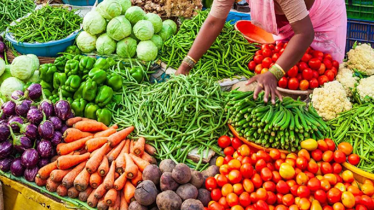 Karnataka: Vegetable Prices Surge Amid Rising Heatwave, Rates Jump ₹10–₹40 Per Kg