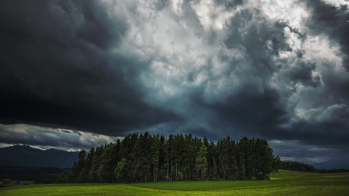 ಬೆಂಗಳೂರಿಗರಿಗೆ ಕೂಲ್ ನ್ಯೂಸ್ - ಇಂದು ಸಂಜೆ ವರುಣನ ಆಗಮನ, ಎಲ್ಲೆಲ್ಲಿ ಮಳೆ  ಇಲ್ಲಿದೆ ಕಂಪ್ಲಿಟ್ ಡಿಟೇಲ್ಸ್!!