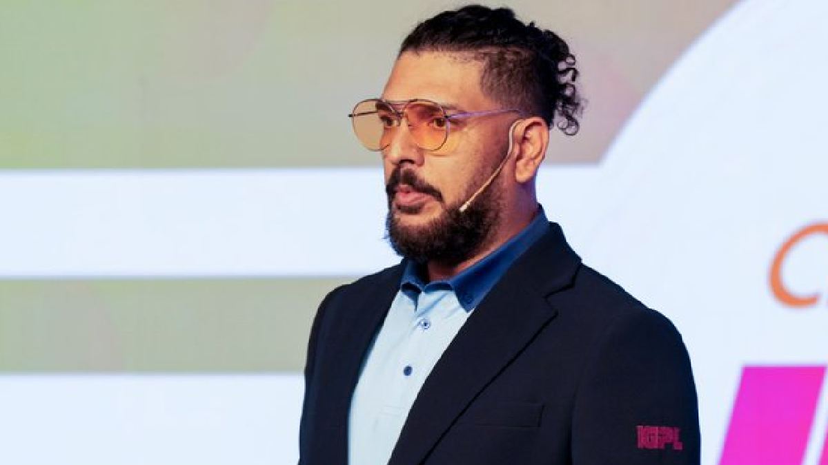 Yuvraj Singh Apologises to Dhoni, Kapil Dev After Yograj Singh Remarks