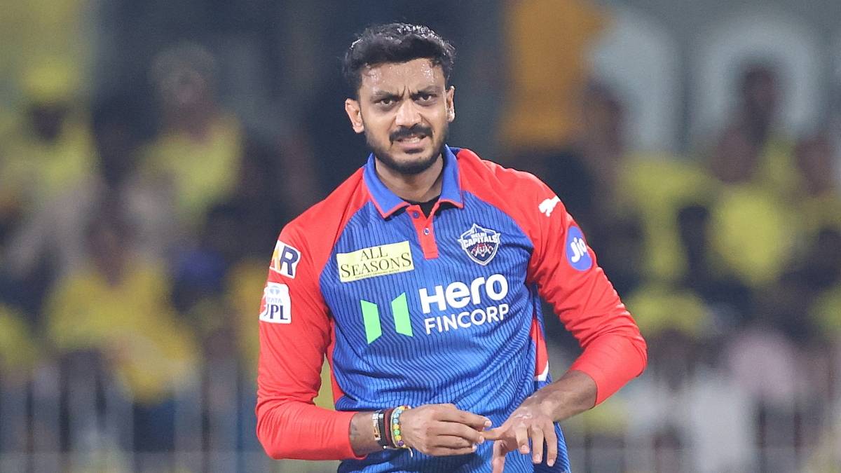 ಗೆದ್ದ ಸಂಭ್ರಮದಲ್ಲಿದ್ದ ಅಕ್ಷರ್ ಪಟೇಲ್‌ಗೆ ಬಿಸಿಸಿಐ ಶಾಕ್ - ಪಂಜಾಬ್ ವಿರುದ್ಧ ಗೆದ್ದರೂ 12 ಲಕ್ಷ ದಂಡ ಬಿದ್ದಿದ್ದೇಕೆ?
