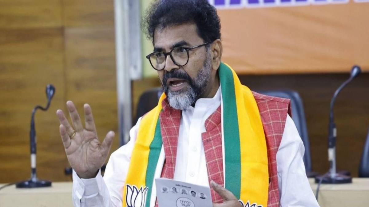 ಯಾವಾಗಲೂ ಮೇಲ್ಪಾತಿಯವರೇ ಸಿಎಂ ಆಗೋದಾದ್ರೆ ದಲಿತರ ಪಾಡೇನು? ಆಹ್ವಾನಿಸಿದ ನಾರಾಯಣಸ್ವಾಮಿ;