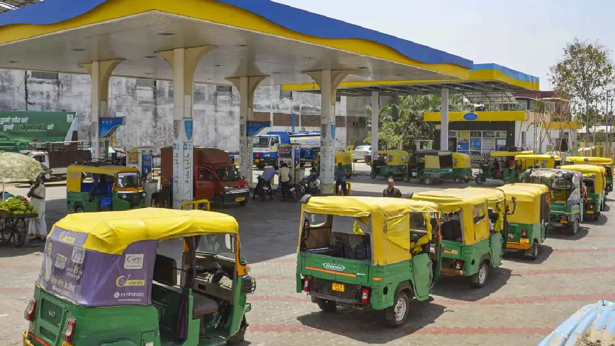 CNG Prices Increased By Rs 2/kg In Delhi, Mumbai After Petrol-Diesel Hike