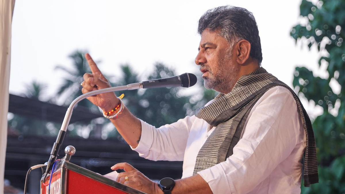 ಪಕ್ಷಕ್ಕಾಗಿ ಕಷ್ಟಪಟ್ಟಿದ್ದಕ್ಕೆ ನಾನು ಎಂದೂ ಕೂಲಿ ಕೇಳಿಲ್ಲ - ಸಚಿವ ರಾಜಣ್ಣ ಜಗಳಕ್ಕೆ ತಮ್ಮದೇ ಸ್ಟೈಲ್‌ನಲ್ಲಿ ಅಬ್ಬರಿಸಿದ ಕನಕಪುರ ಬಂಡೆ!!