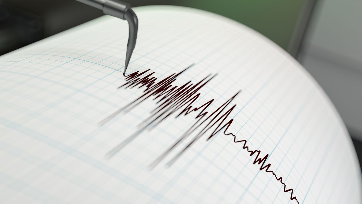 5.2-Magnitude Earthquake Hits Southwest China, Buildings Collapse