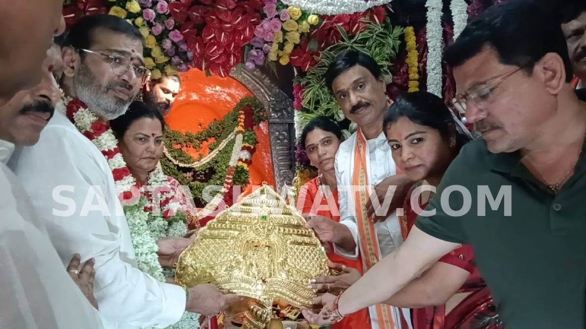 ಹನುಮಂತನ ಭಕ್ತಿಯ ಹೊಸ ಅಧ್ಯಾಯ – 3 ಕೋಟಿ ಬಂಗಾರ ಕಿರೀಟದ ಕಾಣಿಕೆ ವೈರಲ್!!