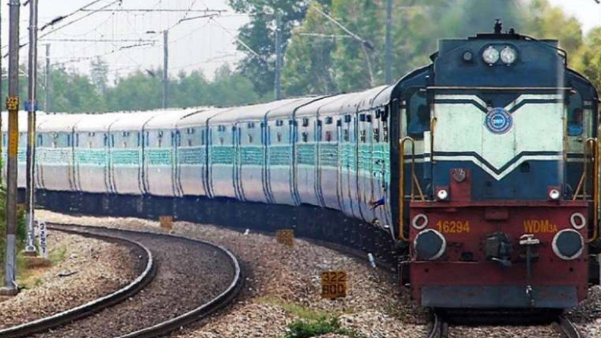 ಪ್ರವಾಸಿಗರಿಗೆ ಗುಡ್ ನ್ಯೂಸ್: ಮೈಸೂರು-ಆಗ್ರಾ-ದೆಹಲಿ ಮಧ್ಯೆ ವಿಶೇಷ ರೈಲು ಸಂಚಾರ; ಎಲ್ಲೆಲ್ಲಿ ನಿಲುಗಡೆ, ಇಲ್ಲಿದೆ ಮಾಹಿತಿ!
