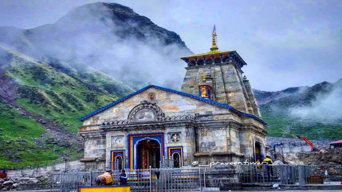 ಶಿವನ ಬೆನ್ನಿನ ಭಾಗವೇ ಇಲ್ಲಿ ಲಿಂಗವಾಯಿತೇ? ಕೇದಾರನಾಥದ ತ್ರಿಕೋನ ಲಿಂಗದ ಹಿಂದಿನ ರಹಸ್ಯ ಇಲ್ಲಿದೆ!!