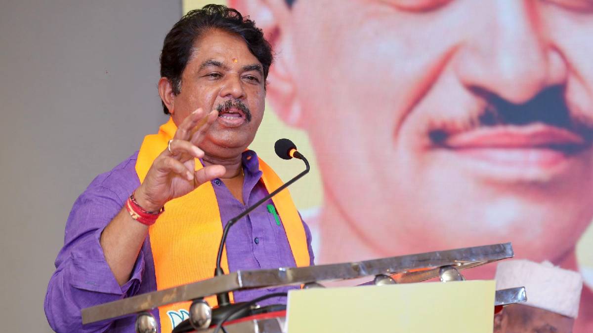 ಡೆಲ್ಲಿಗಿಂತ ನಮ್ಮಲ್ಲೇ ರೇಟ್ ಜಾಸ್ತಿ - ಪೆಟ್ರೋಲ್ ದರ ಏರಿಕೆ ಬೆನ್ನಲ್ಲೇ ಸಿಎಂ ಸಿದ್ದರಾಮಯ್ಯಗೆ ಆರ್. ಅಶೋಕ್ ನೇರ ಸವಾಲು!!