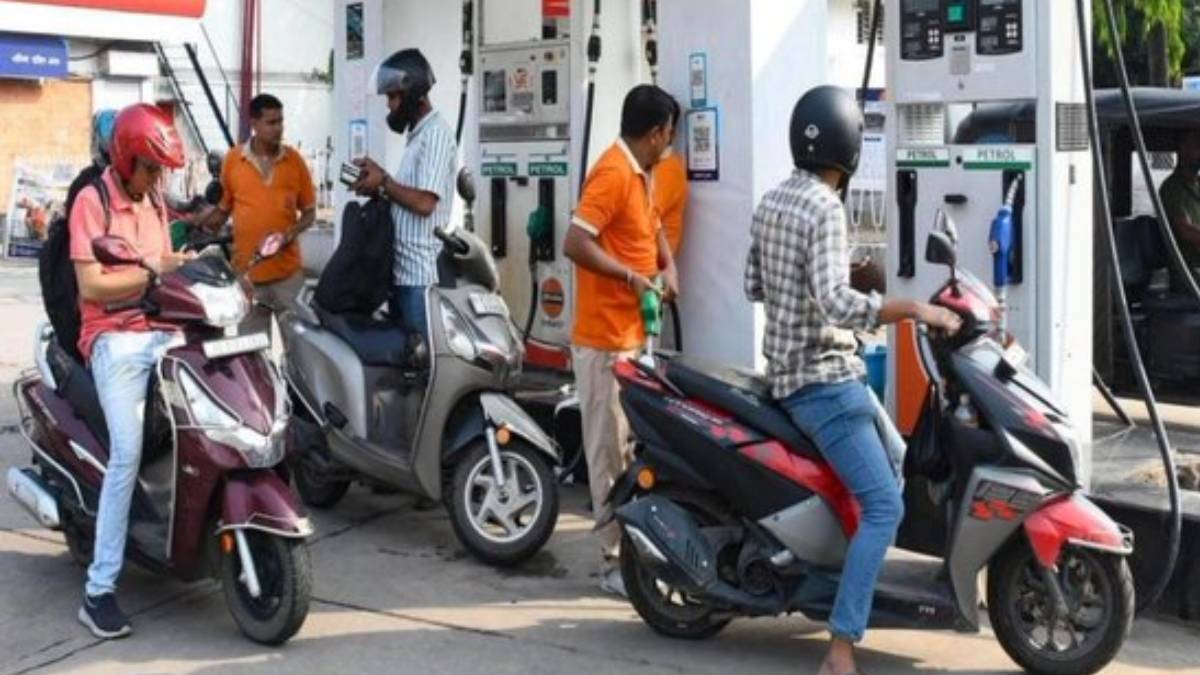 ವಾಹನ ಸವಾರರಿಗೆ ಮತ್ತೆ ಶಾಕ್: 2 ವಾರದಲ್ಲಿ 4ನೇ ಬಾರಿಗೆ ಇಂದು ಮತ್ತೆ ಏರಿಕೆಯಾದ ಪೆಟ್ರೋಲ್-ಡೀಸೆಲ್ ಬೆಲೆ;