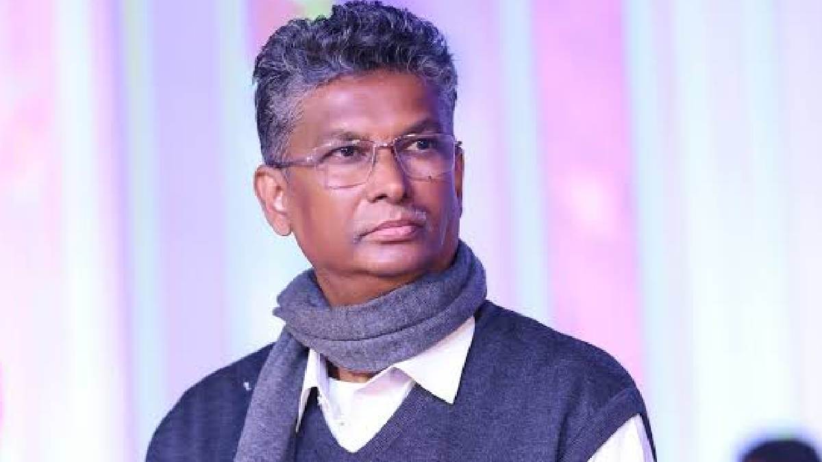 Yamakkanamaradi MLA Satish Jarkiholi