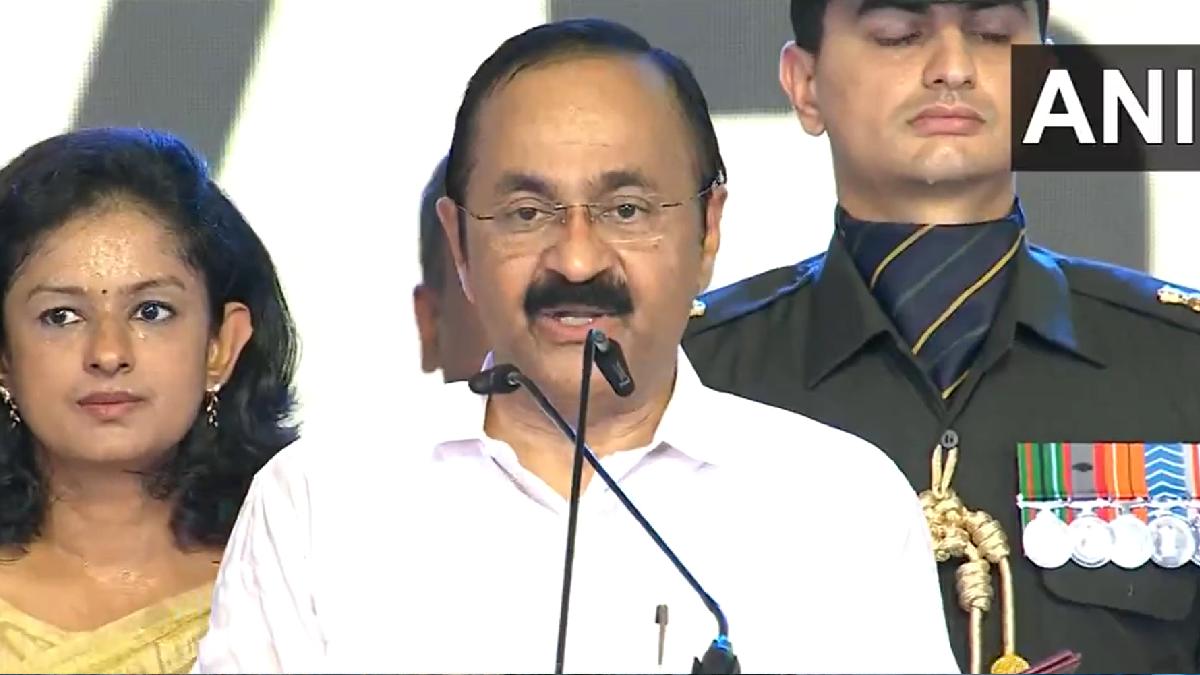 Congress leader VD Satheesan takes oath as Chief Minister of Keralam at the Central Stadium in Thiruvananthapuram | Photo Credit: ANI