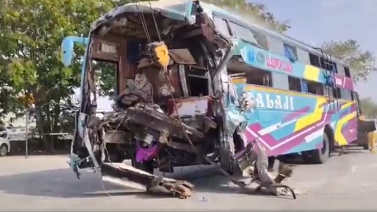 Six Killed, Several Seriously Injured After Sleeper Bus Crashes into Parked Truck in Gujarat
