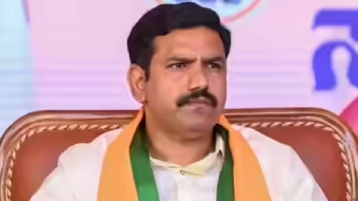 ಡಿ.ಕೆ. ಶಿವಕುಮಾರ್ ಜತೆ ಯಾವುದೇ ಸಂಬಂಧವಿಲ್ಲ - ಧರ್ಮಸ್ಥಳದಲ್ಲಿ ಆಣೆ-ಪ್ರಮಾಣದ ವಿವಾದಕ್ಕೆ ತೆರೆ ಎಳೆದ ಬಿ.ವೈ. ವಿಜಯೇಂದ್ರ!!
