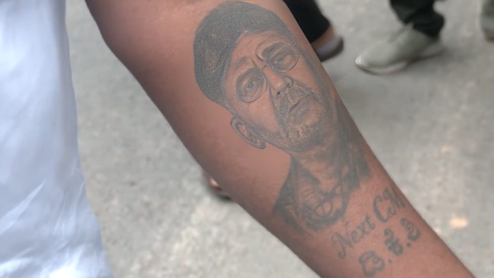 ಡಿ.ಕೆ. ಶಿವಕುಮಾರ್‌ಗೆ ಒಲಿದ ಸಿಎಂ ಗದ್ದುಗೆ - ಹಚ್ಚೆ ಹಾಕಿಸಿಕೊಂಡು ಅಭಿಮಾನ ಮೆರೆದ ಫ್ಯಾನ್ಸ್!!