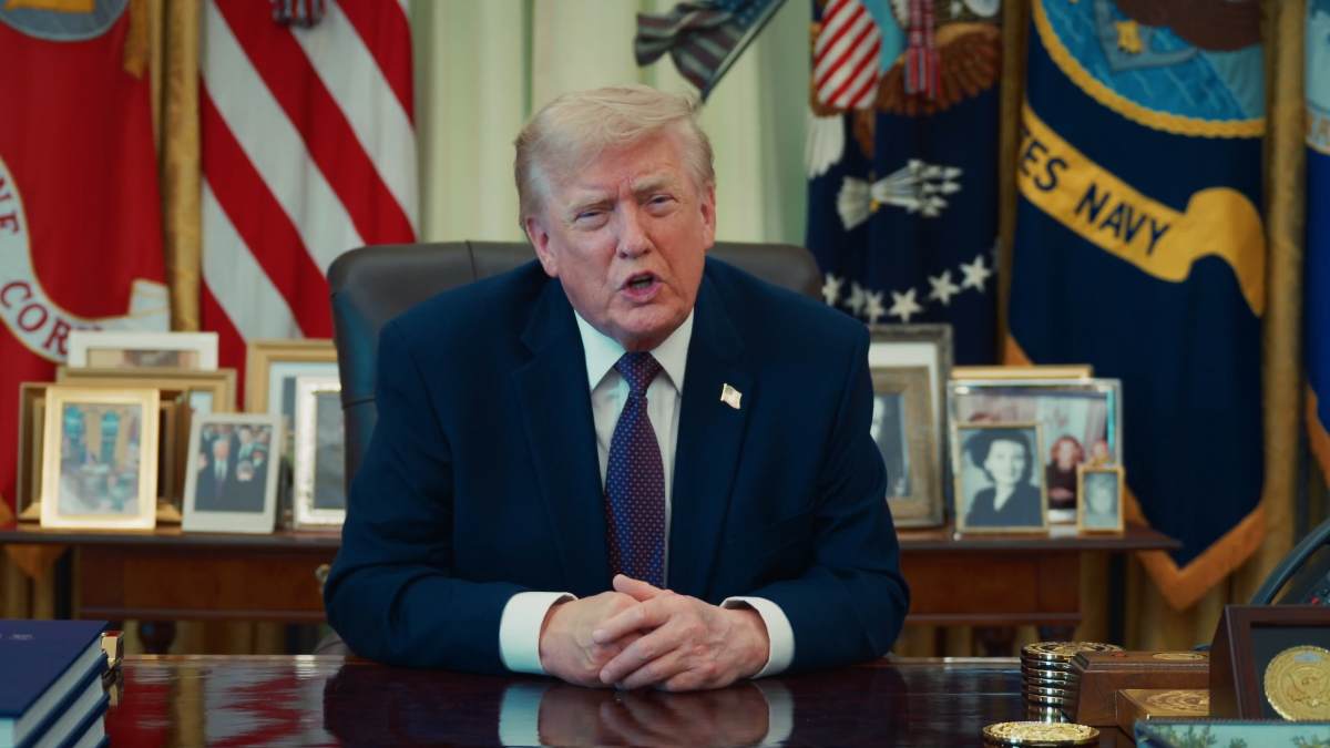 Trump Says U.S. Will Win Iran War, Hints at Meeting Mojtaba Khamenei