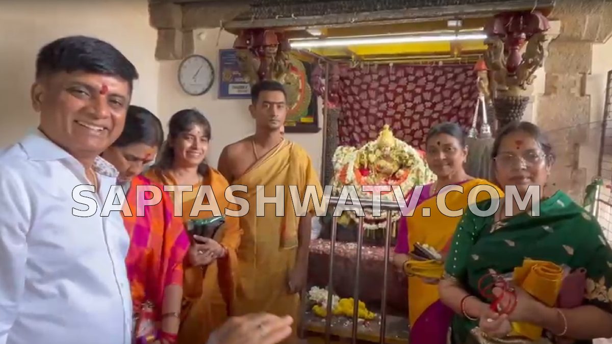 Durga Stalin Visits Chamundeshwari Temple in Mysuru