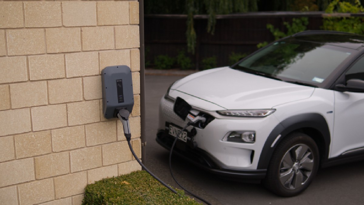 Maharashtra Pushes for ‘One App’ EV Charging: Centre Developing Unified Bharat E-Charge Platform