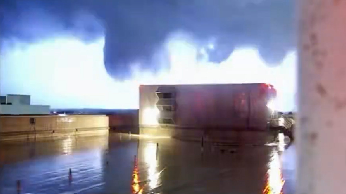 Indiana Weather Alert: Tornado Watch and Severe Thunderstorm Warnings Issued for Multiple Counties