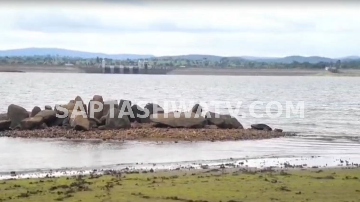 Kabini Dam Water Levels Plunge in Mysuru; Tourists Criticized for Reckless Behaviour in Backwaters