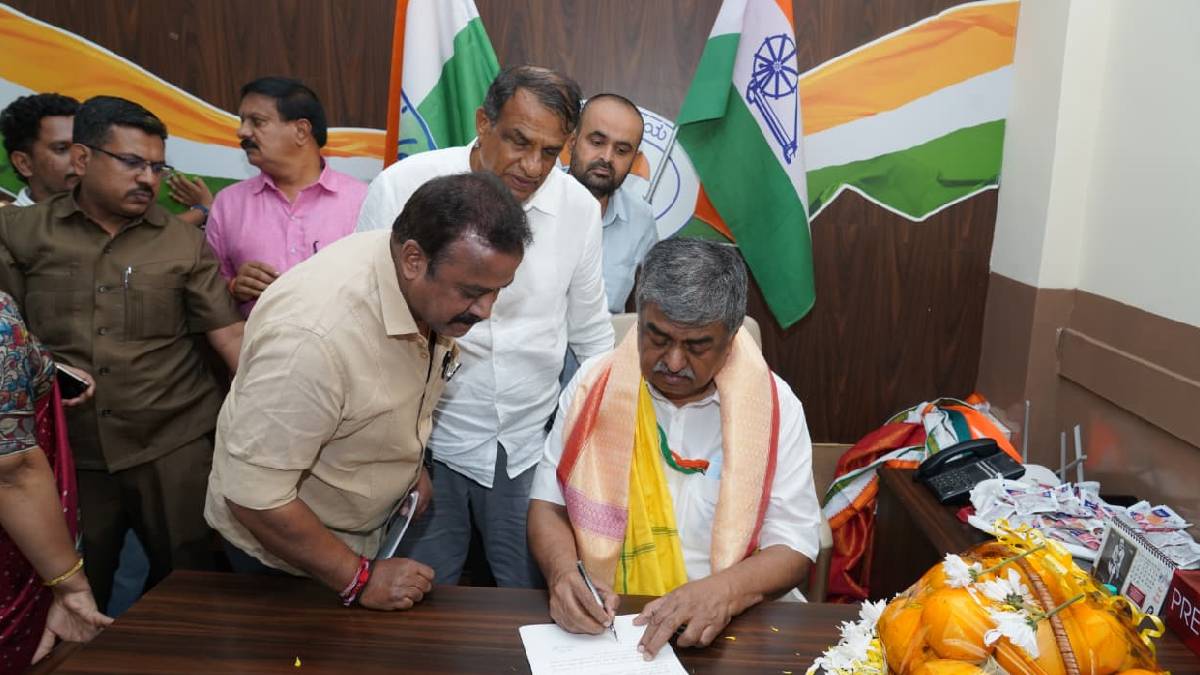 KPCC ಆಫೀಸ್‌ನಲ್ಲಿ ಎಲೆಕ್ಷನ್ ಗಿಜಿಗಿಜಿ - ಹೊಸ ಬಾಸ್ ಬಿ.ಕೆ. ಹರಿಪ್ರಸಾದ್ ನೇತೃತ್ವದಲ್ಲಿ ನಡೆದ ಆ ಮೊದಲ ಬಿಗ್ ಮೀಟಿಂಗ್ ಪ್ಲಾನ್ ನೋಡಿ!!