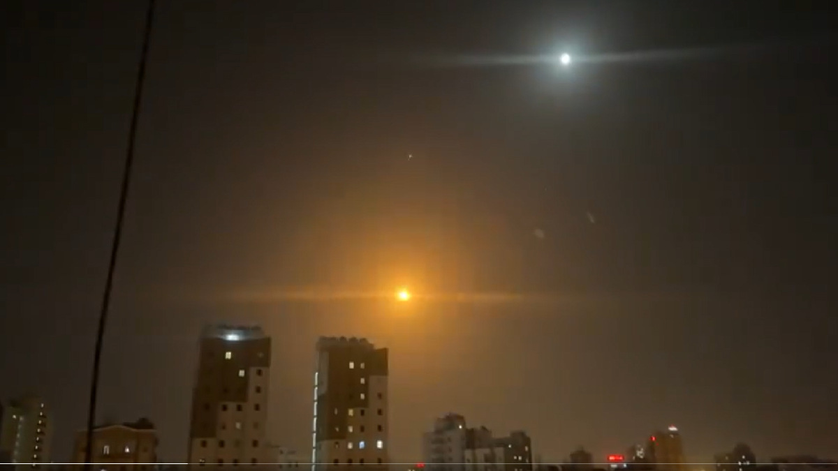 Kuwait Intercepts Hostile Missiles and Drones Amid Rising Gulf Tensions; Air Raid Sirens Sound Across Country