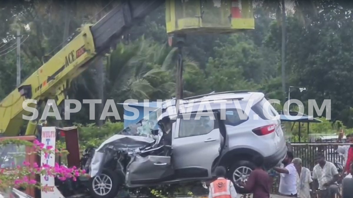 Mandya Accident: Couple Injured as Car Flips While Overtaking Lorry on Bengaluru-Mysuru Expressway
