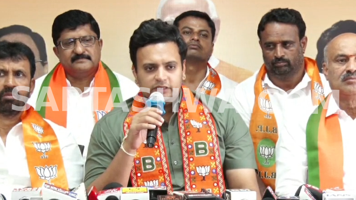 ವಿಶ್ವ ಮಟ್ಟಕ್ಕೆ ಭಾರತವನ್ನು ಕೊಂಡೊಯ್ದ ನಾಯಕನಿಗೆ ಶುಭ ಹಾರೈಕೆ: ಮೈಸೂರಿನ 101 ಗಣಪತಿ ದೇವಸ್ಥಾನದಲ್ಲಿ ಪ್ರಧಾನಿ ಮೋದಿ ಹೆಸರಲ್ಲಿ ವಿಶೇಷ ಪೂಜೆ!!