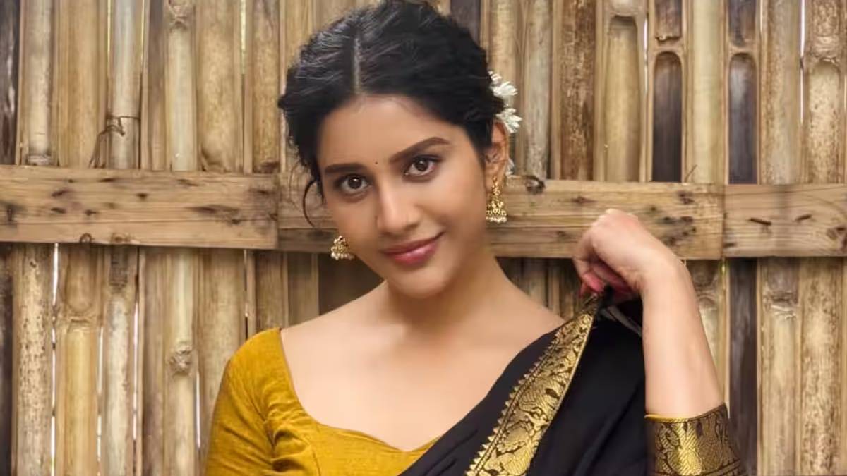 ಟಾಲಿವುಡ್‌ನಲ್ಲಿ ಸಂಚಲನ ಸೃಷ್ಟಿಸುತ್ತಿರುವ ಕನ್ನಡದ ಕುವರಿ | Photo Credit: https://www.moneycontrol.com/entertainment/who-is-nabha-natesh-know-everything-about-nagabandham-s-parvathi-photo-gallery-13774584.html