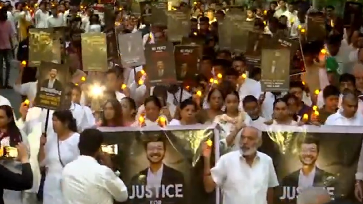 Pune Holds Candlelight March Seeking Justice for Murdered Realtor Ketan Agarwal