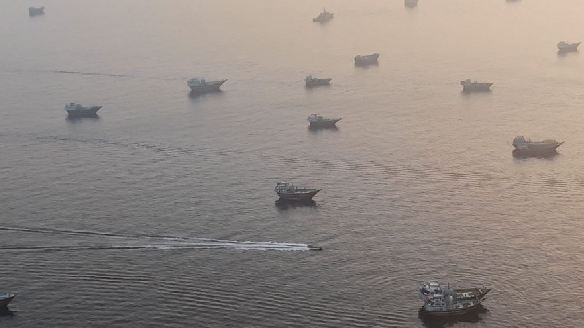 Strait of Hormuz Closed Again Amid Iran-Israel Tensions