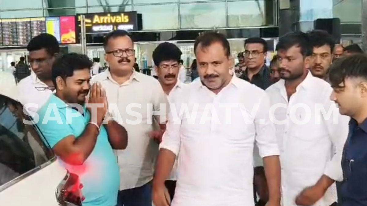 ದಿಢೀರ್ ಅಂತ ಅಸೆಂಬ್ಲಿ ಸಿಬ್ಬಂದಿಗೆ ಭರ್ಜರಿ ಡಿನ್ನರ್ ಪಾರ್ಟಿ ಇಟ್ಟ ಖಾದರ್ -  ಅಸಲಿ ಕಾರಣ ಇಲ್ಲಿದೆ!!