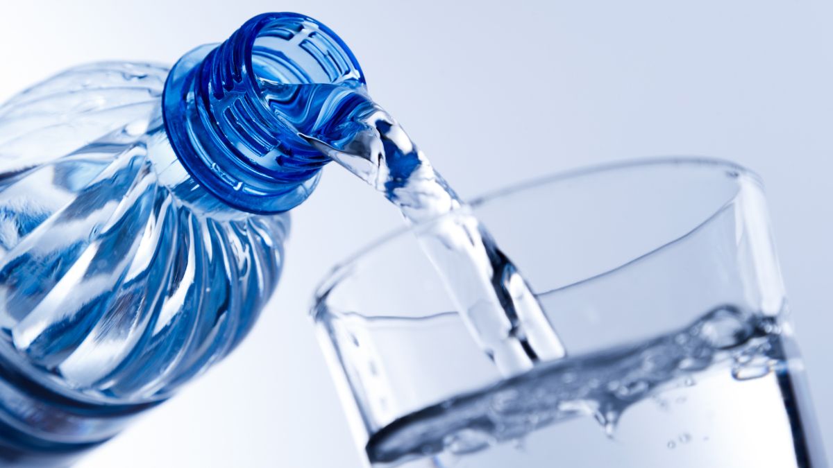 Maharashtra Orders Hotels and Restaurants to Provide Free Drinking Water