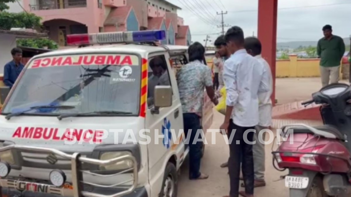 ಬಾಗಲಕೋಟೆ ಭೀಕರ ಅಪಘಾತ - ಕಾರ್ ಪಲ್ಟಿಯಾಗಿ ಕಟ್ ಆಗಿದ್ದ ಕೈಯನ್ನು ಪ್ಲಾಸ್ಟಿಕ್ ಚೀಲದಲ್ಲಿಟ್ಟು ಆಸ್ಪತ್ರೆಗೆ ತಂದ ಚಾಲಕ!!