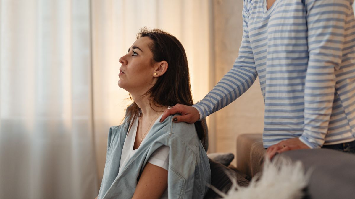 Fibromyalgia in Women: Symptoms, Causes & Treatment